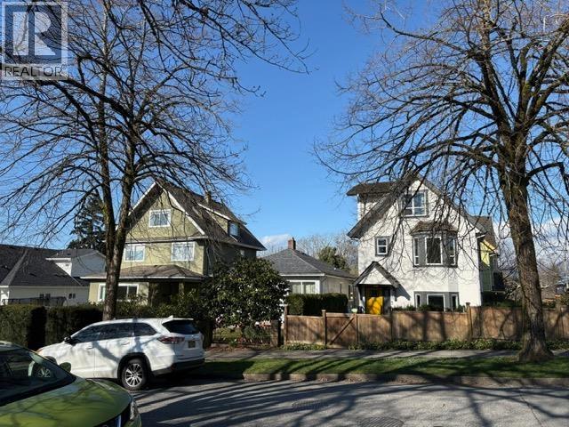 2071 E 4th Avenue, Vancouver, British Columbia  V5N 1K5 - Photo 2 - R3097158