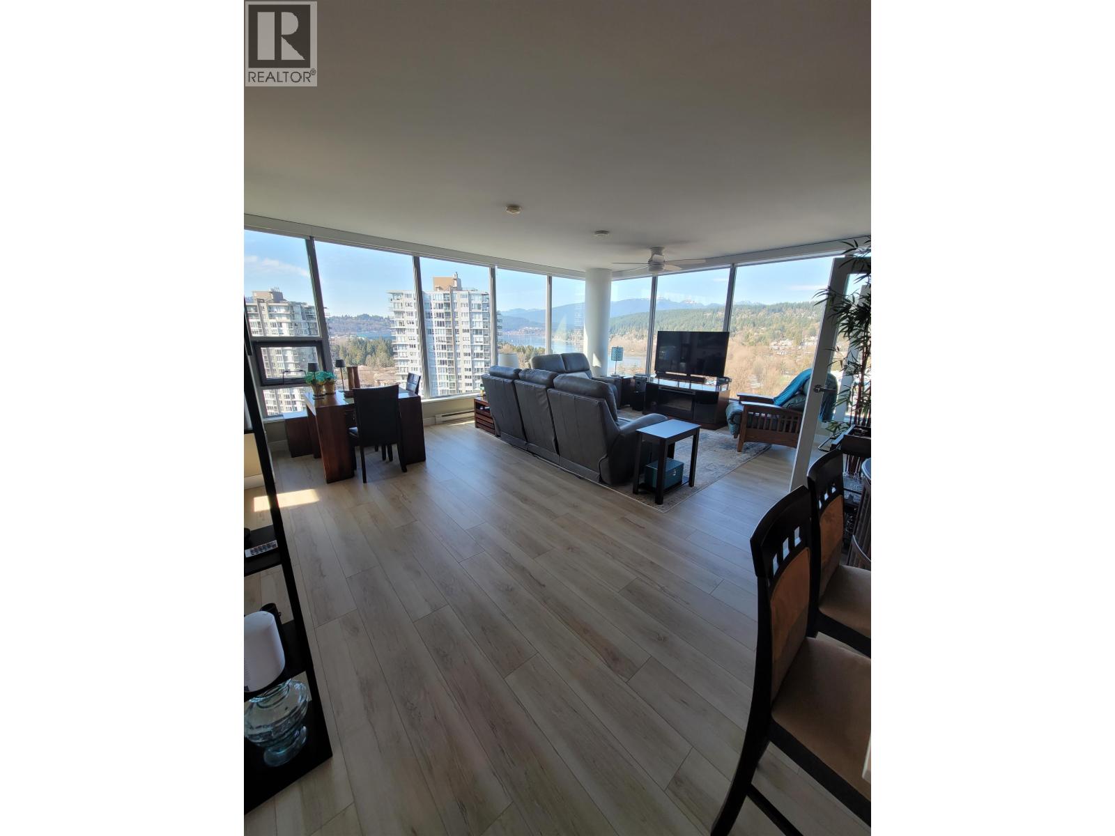 2102 301 Capilano Road, Port Moody, British Columbia  V3H 0G6 - Photo 1 - R3097152