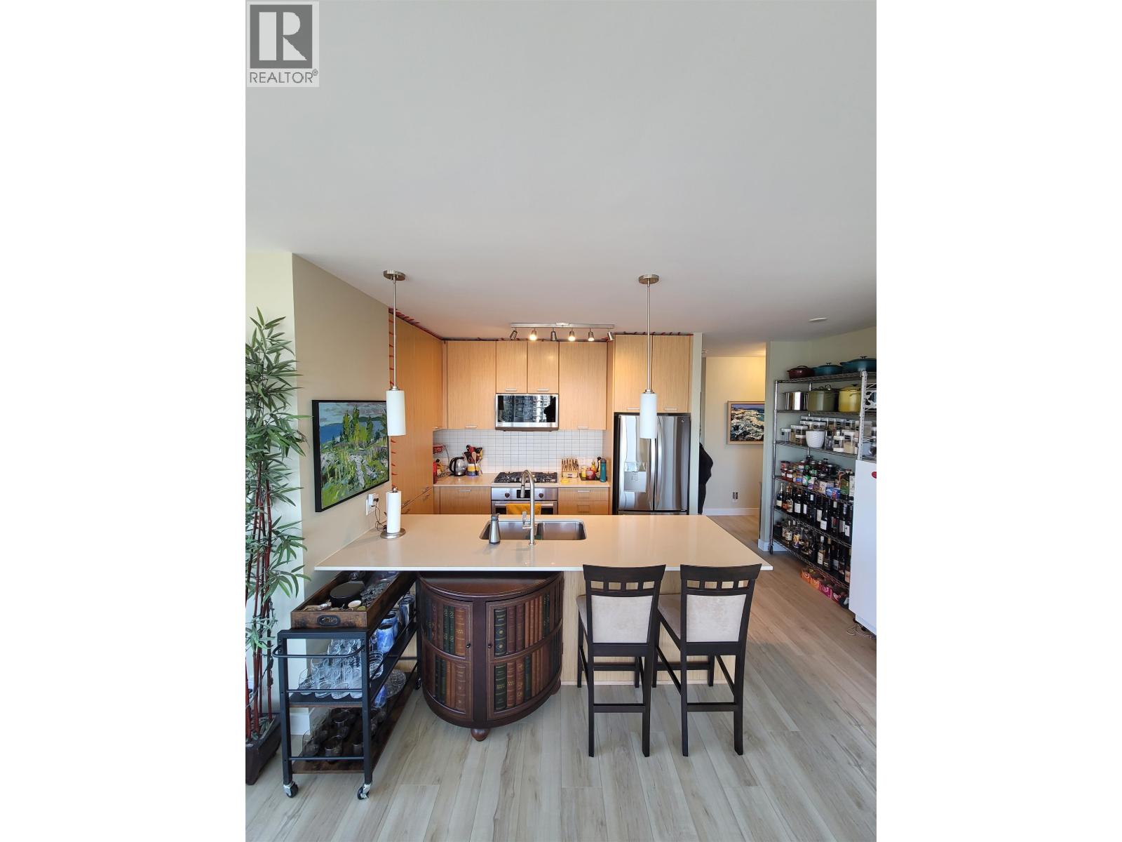 2102 301 Capilano Road, Port Moody, British Columbia  V3H 0G6 - Photo 6 - R3097152