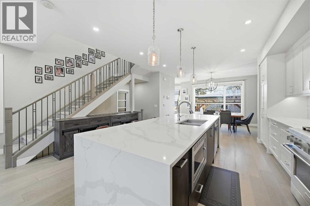 615 21 Avenue Nw, Calgary, Alberta  T2M 1K1 - Photo 10 - A2289861