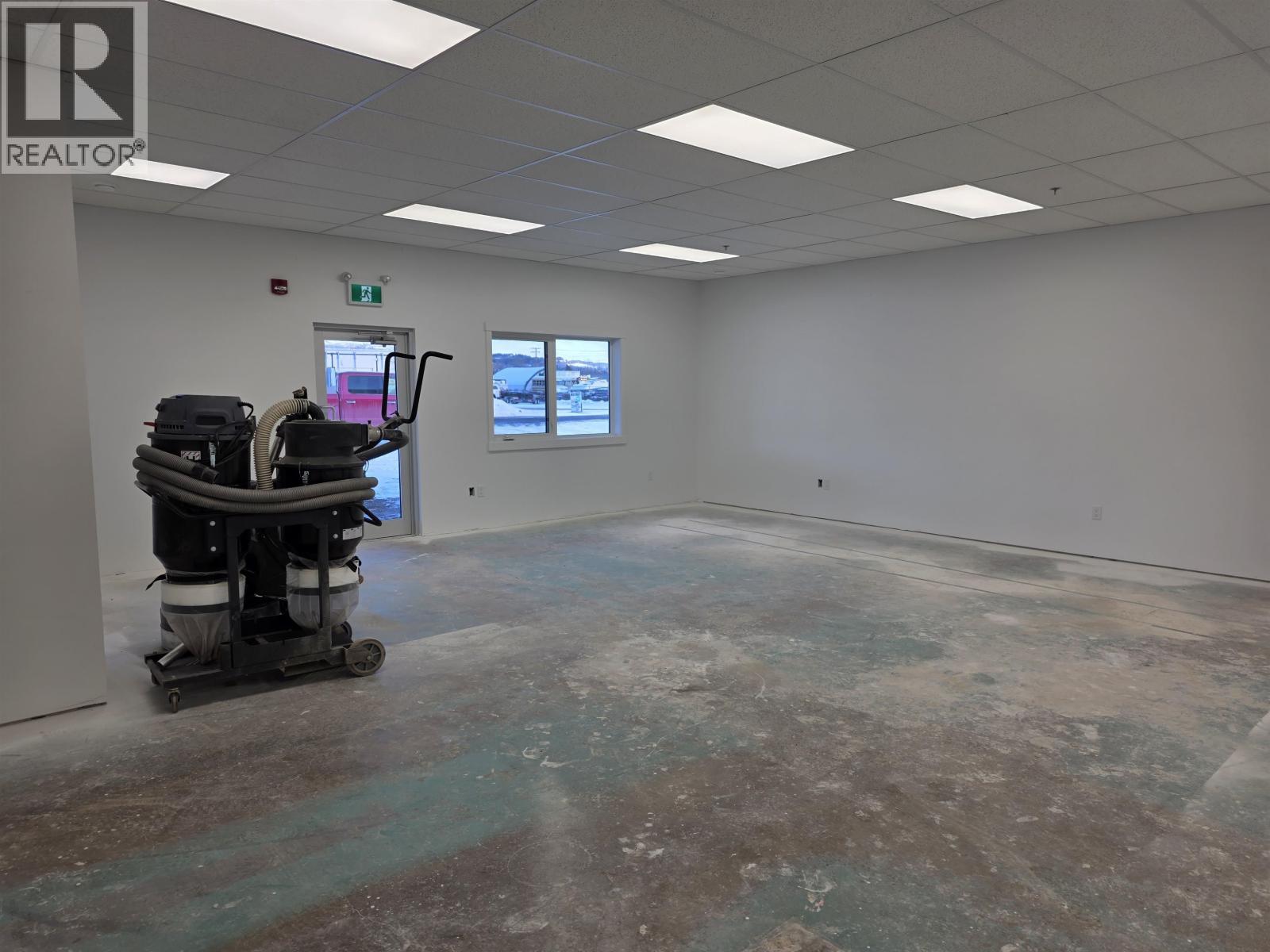 3441 19th Avenue, Smithers, British Columbia  V0J 2N0 - Photo 25 - C8074237