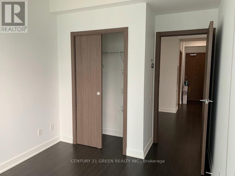 3710 - 19 Bathurst Street, Toronto (Waterfront Communities), Ontario  M5V 0N2 - Photo 4 - C12857126