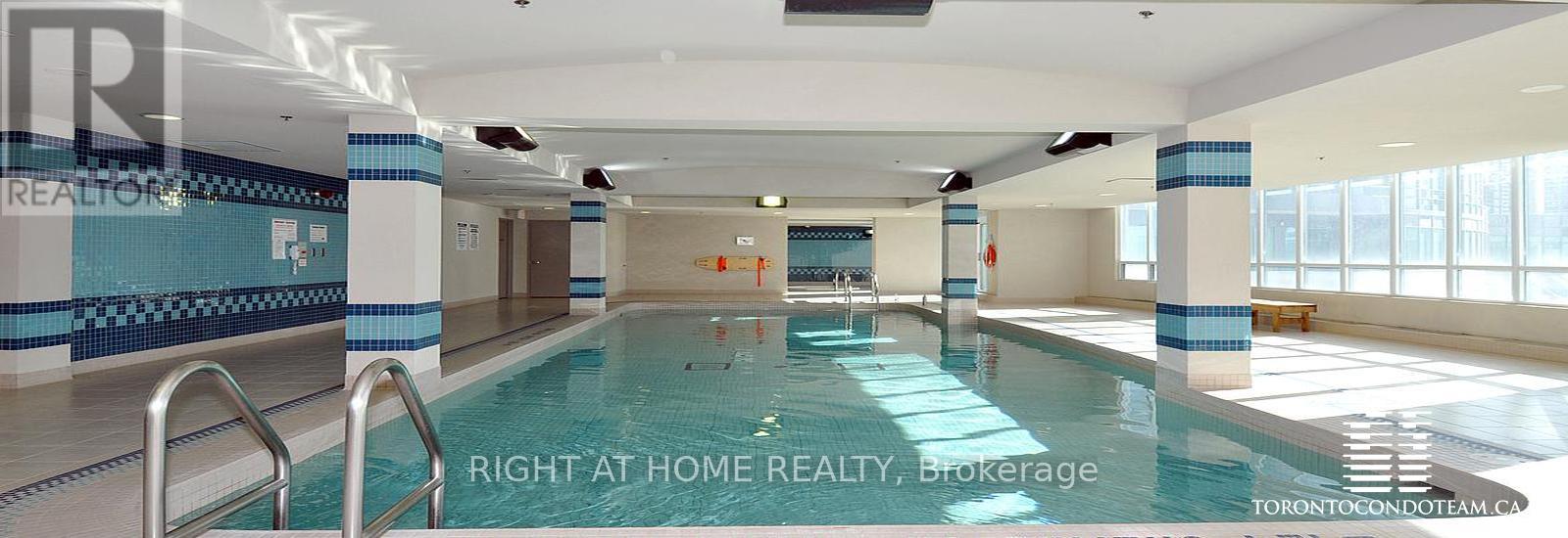 1607 - 30 Grand Trunk Crescent, Toronto, Ontario  M5J 3A4 - Photo 16 - C12857148