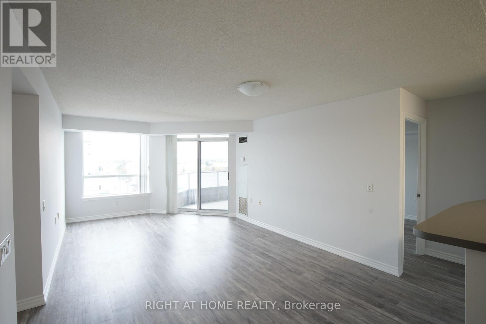 515 - 9015 LESLIE STREET, Richmond Hill, Ontario