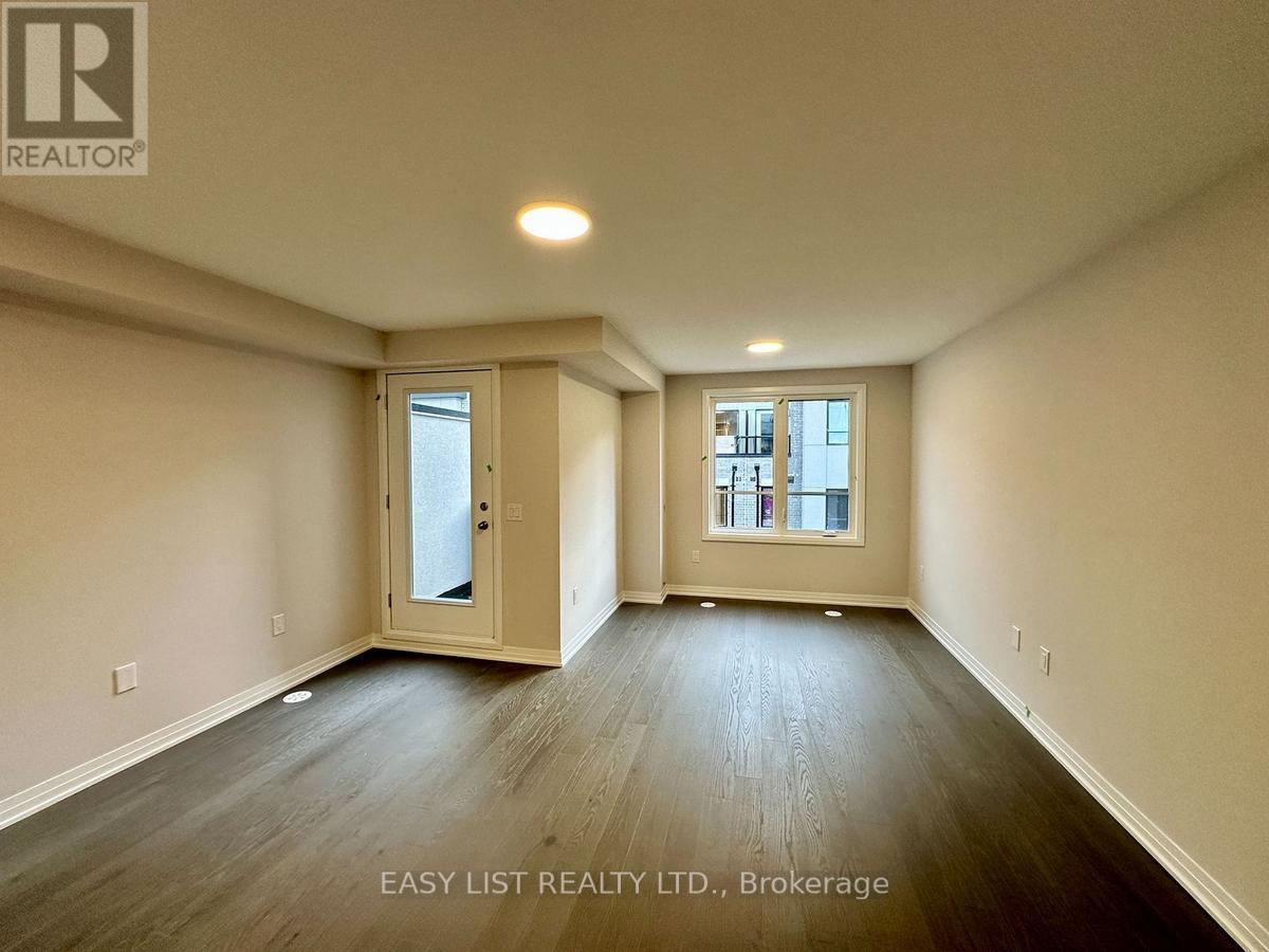 12 - 11 Baynes Way, Bradford West Gwillimbury (Bradford), Ontario  L3Z 4M5 - Photo 9 - N12857140