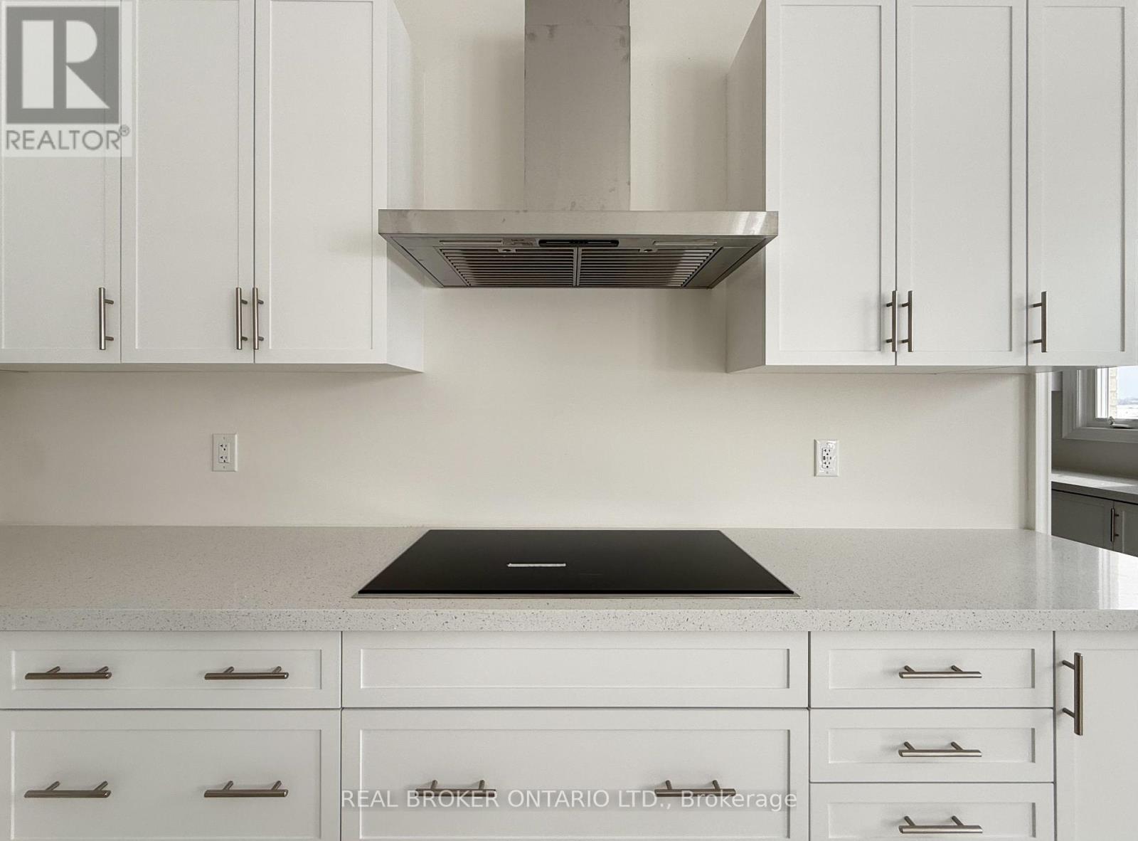 33 Cecil Saunders Drive, Georgina, Ontario  L4P 0T3 - Photo 12 - N12857036