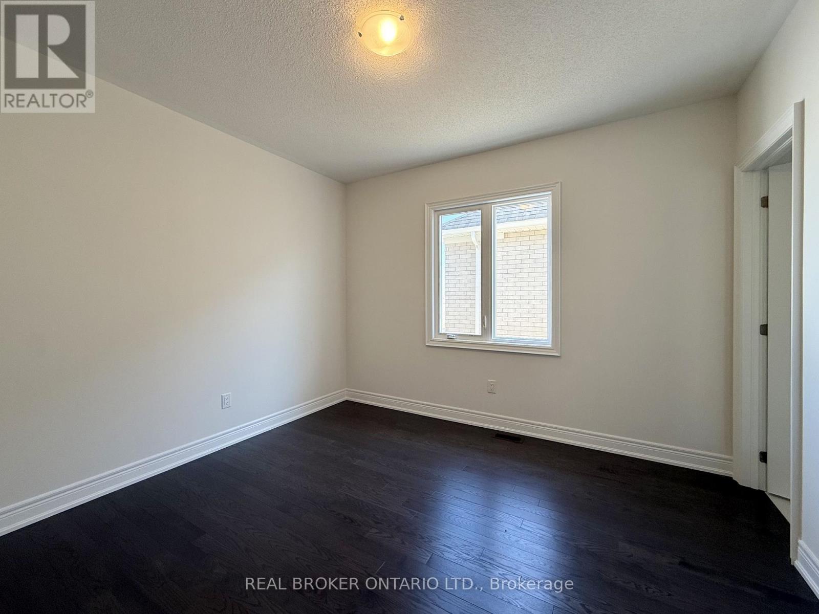 33 Cecil Saunders Drive, Georgina, Ontario  L4P 0T3 - Photo 36 - N12857036