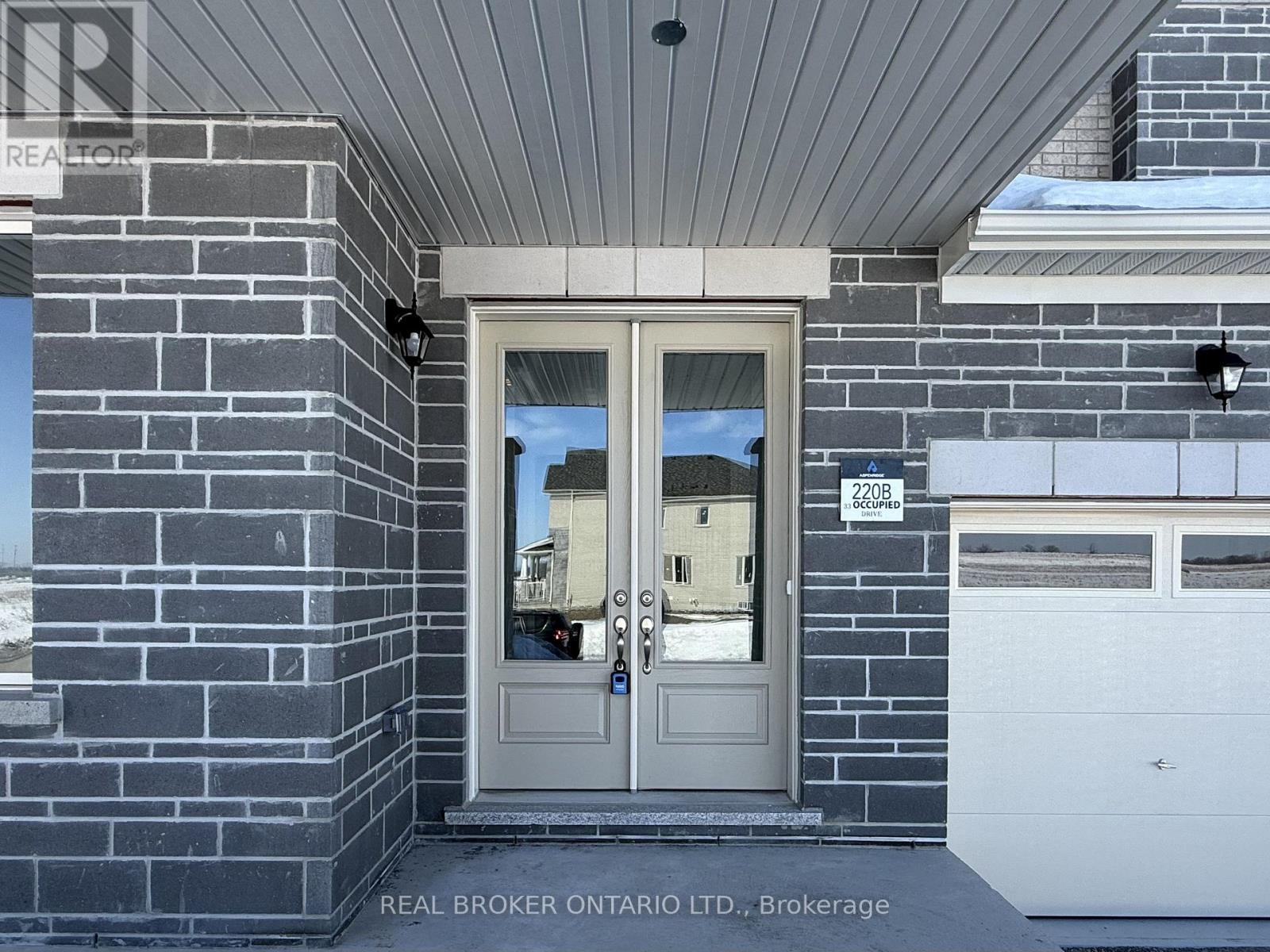 33 Cecil Saunders Drive, Georgina, Ontario  L4P 0T3 - Photo 46 - N12857036