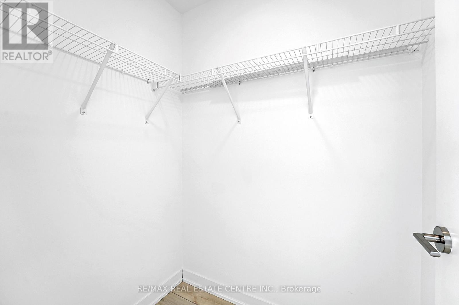 Lph23 - 395 Dundas Street W, Oakville, Ontario  L6M 5R8 - Photo 14 - W12857154