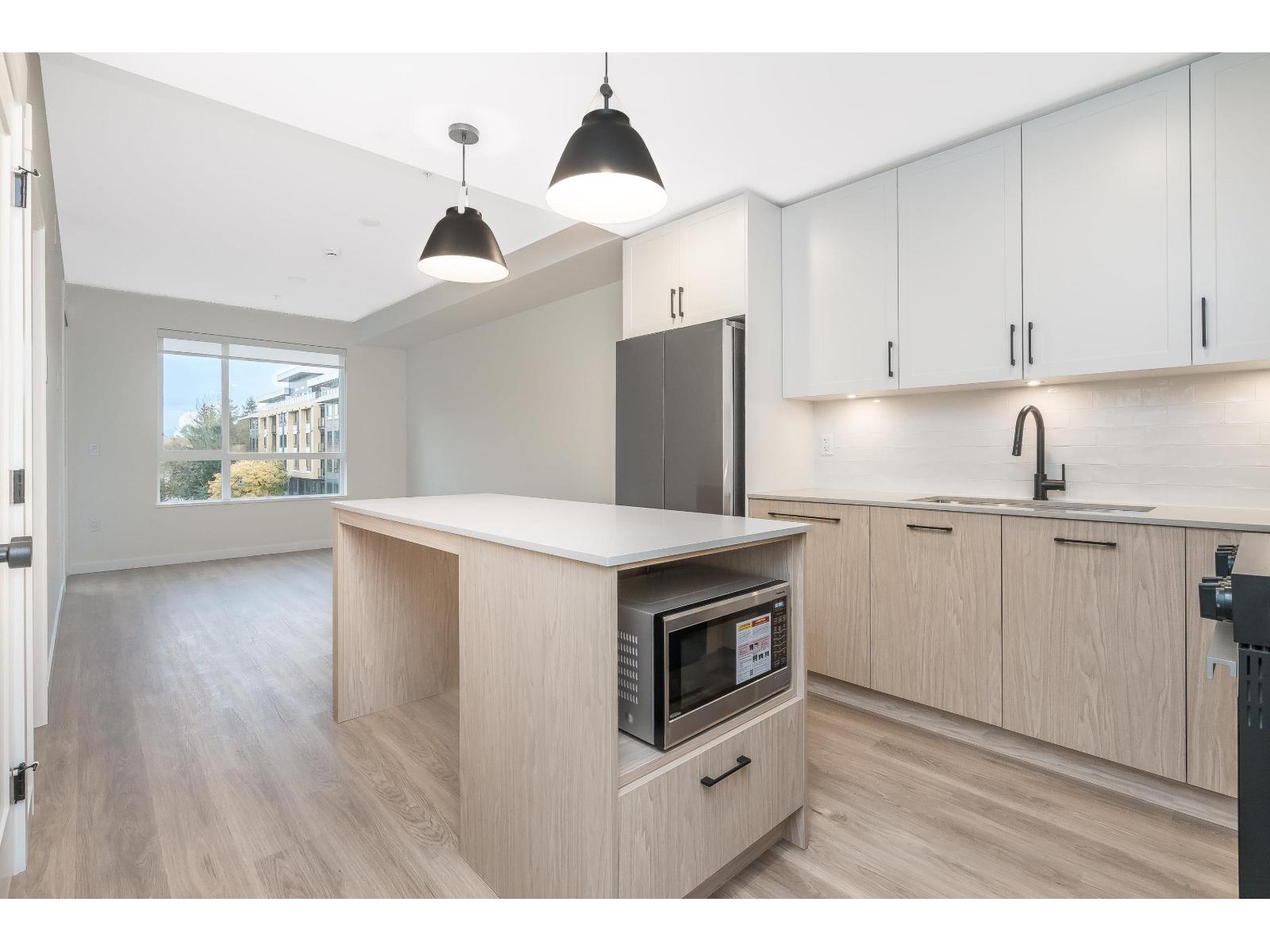 309 27215 Aldergrove Town Centre Drive, Langley, British Columbia  V4W 3N7 - Photo 5 - R3096788