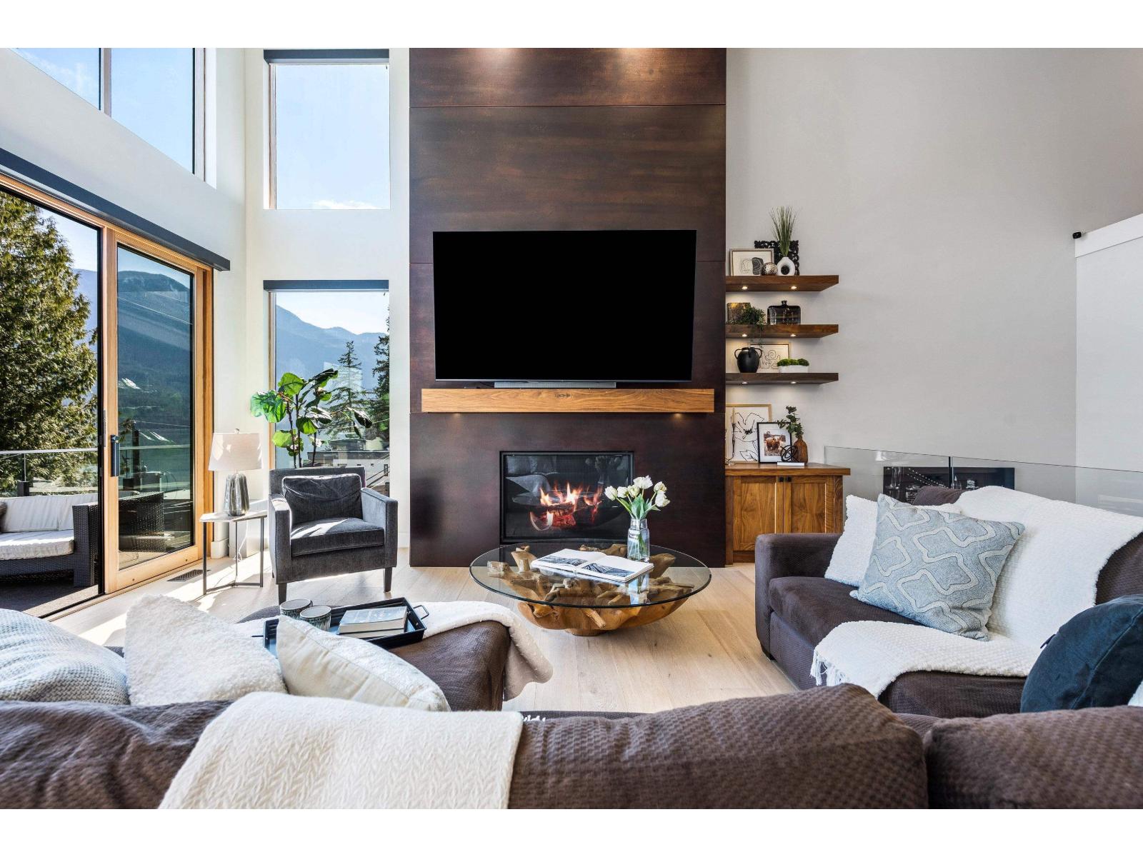 309 Munroe Avenue, Cultus Lake North, Cultus Lake, British Columbia  V2R 5A2 - Photo 8 - R3096584