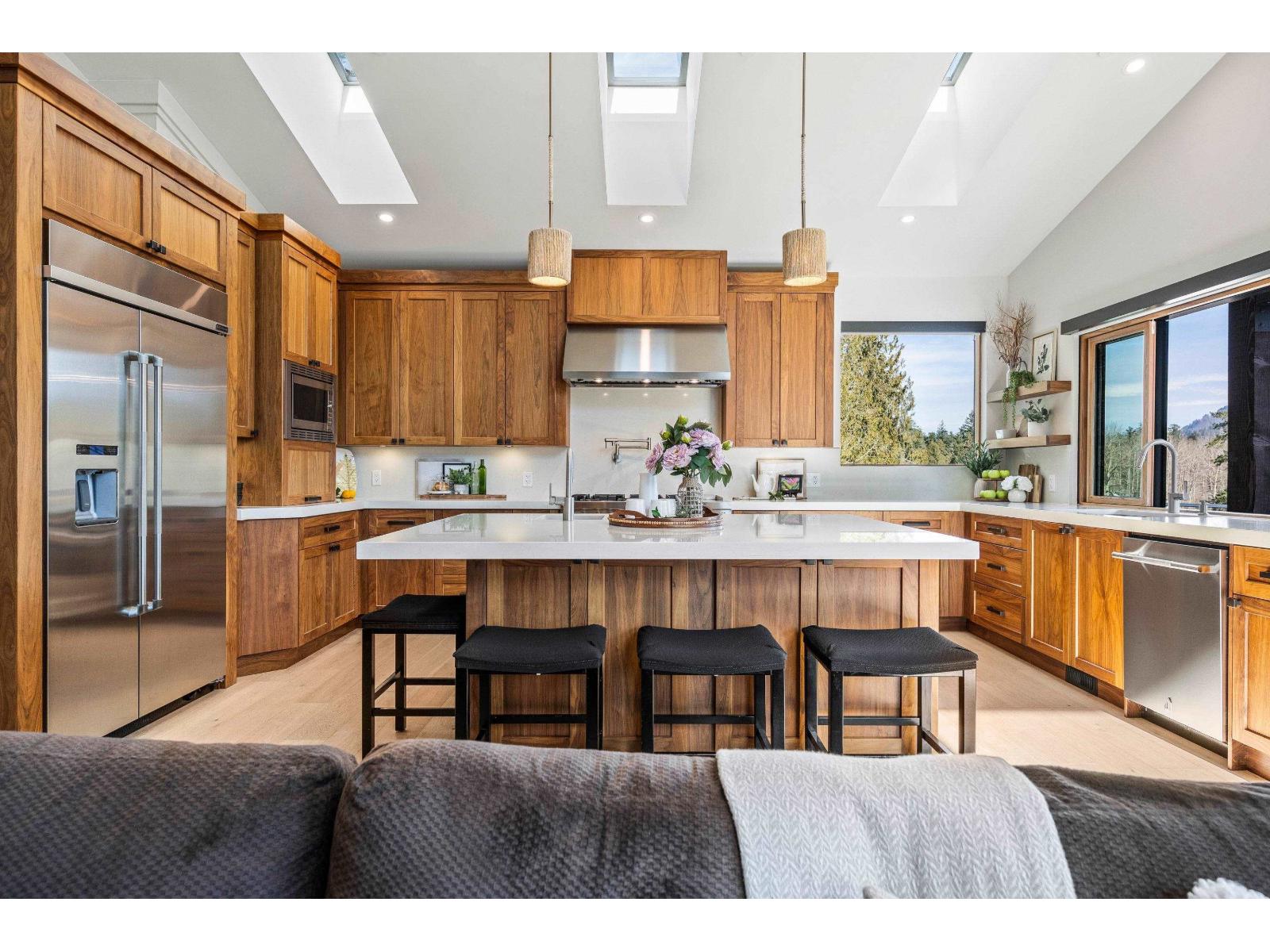 309 Munroe Avenue, Cultus Lake North, Cultus Lake, British Columbia  V2R 5A2 - Photo 11 - R3096584