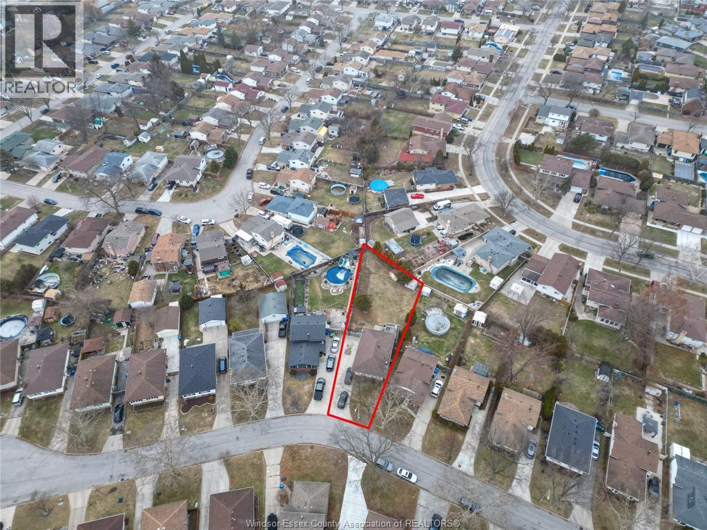 9606 Avery Lane, Windsor, Ontario  N8R 2A2 - Photo 36 - 26004786