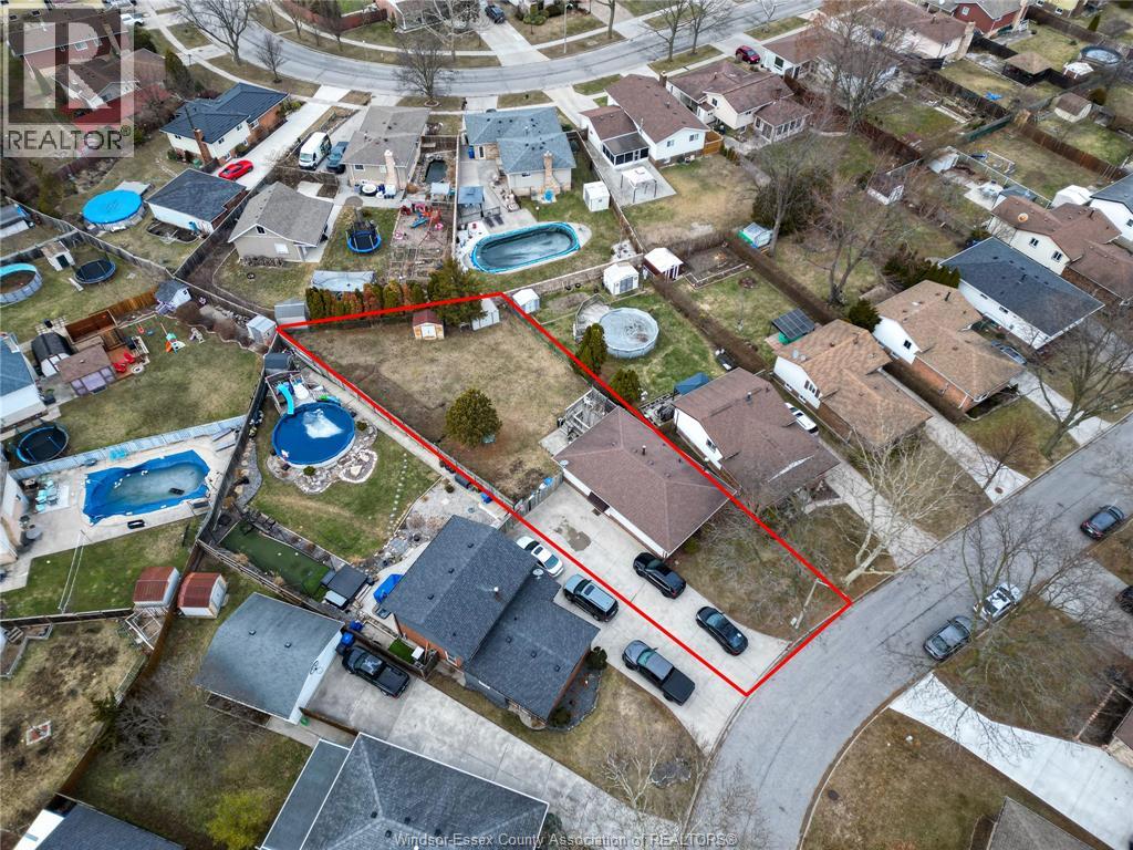 9606 Avery Lane, Windsor, Ontario  N8R 2A2 - Photo 39 - 26004786