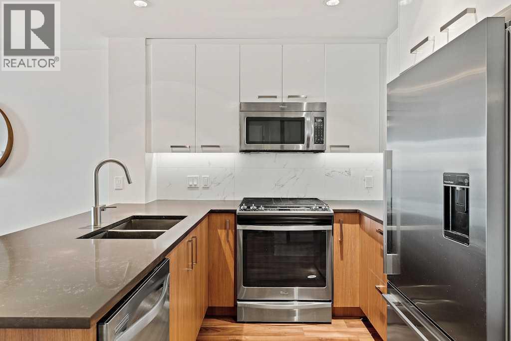 313, 510 Edmonton Trail Ne, Calgary, Alberta  T2E 3H1 - Photo 3 - A2287472