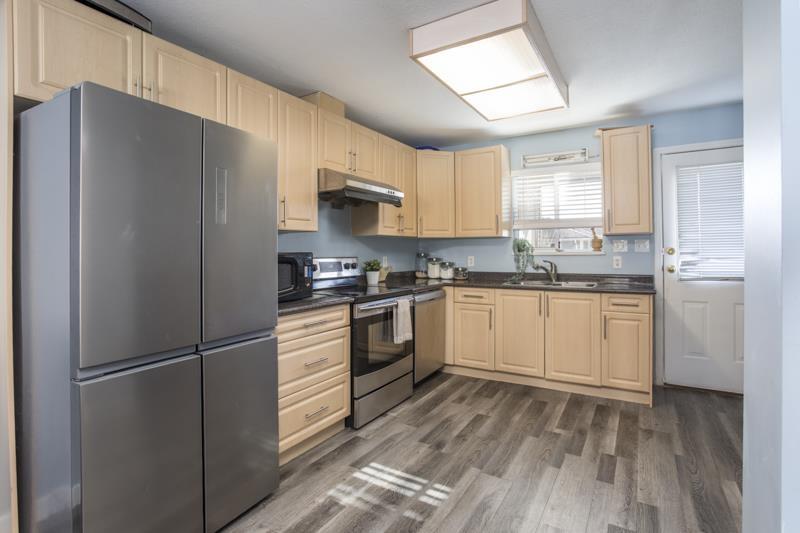 213 7837 120a Street, Surrey, British Columbia  V3W 0W9 - Photo 6 - R3097081