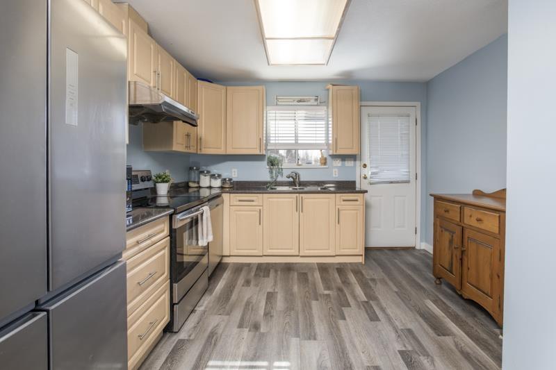 213 7837 120a Street, Surrey, British Columbia  V3W 0W9 - Photo 7 - R3097081