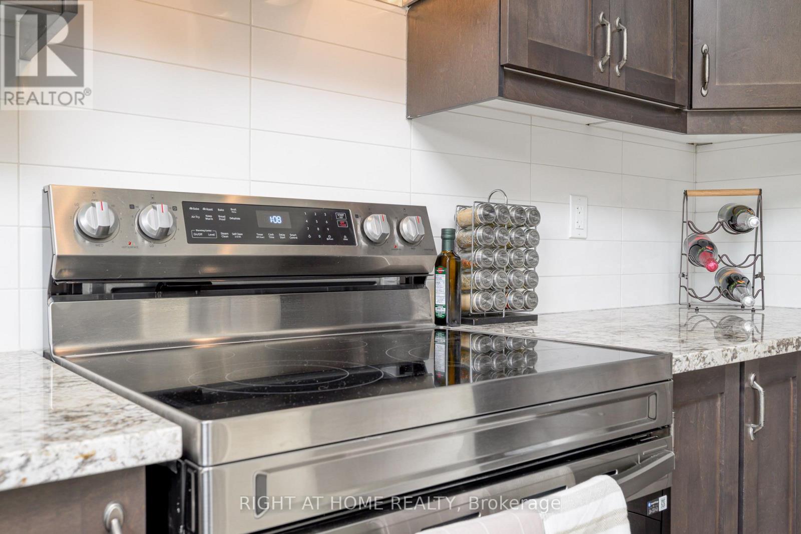 300 - 300 Mceachern Lane, Gravenhurst, Ontario  P1P 0H8 - Photo 44 - X12857130