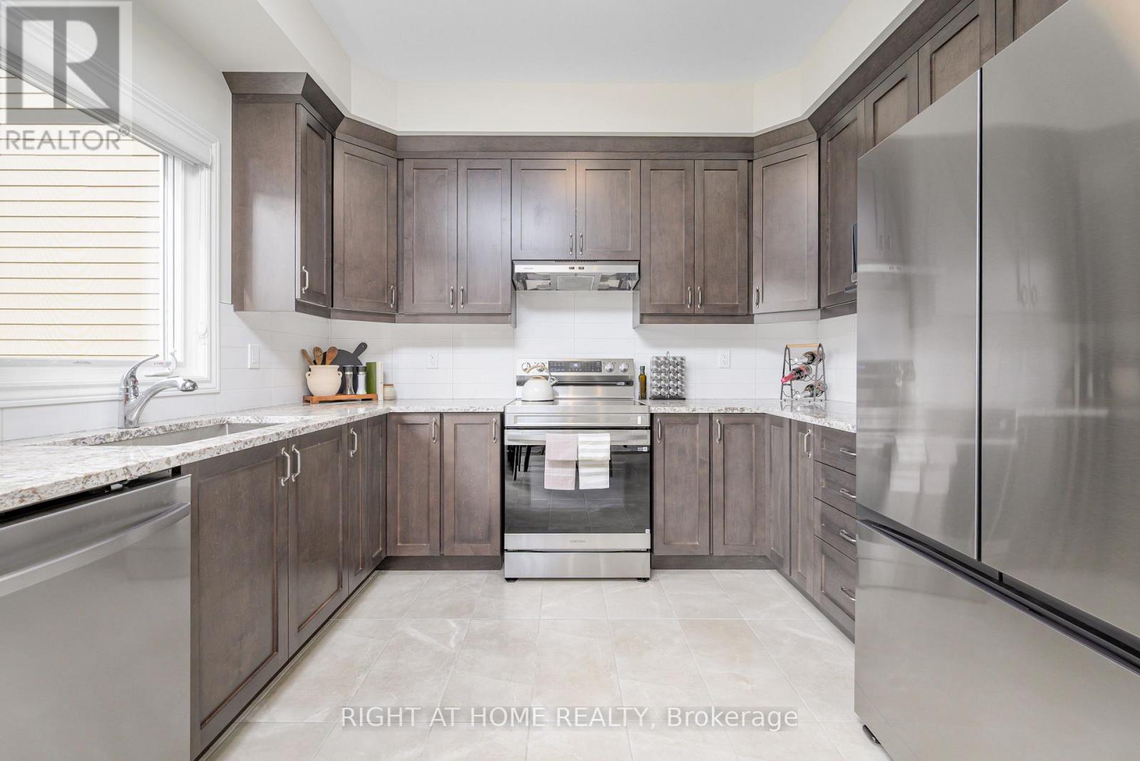 300 - 300 Mceachern Lane, Gravenhurst, Ontario  P1P 0H8 - Photo 45 - X12857130