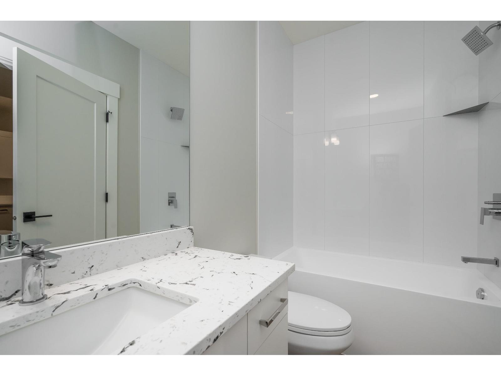 20488 46a Avenue, Langley, British Columbia  V3A 3J8 - Photo 40 - R3097072