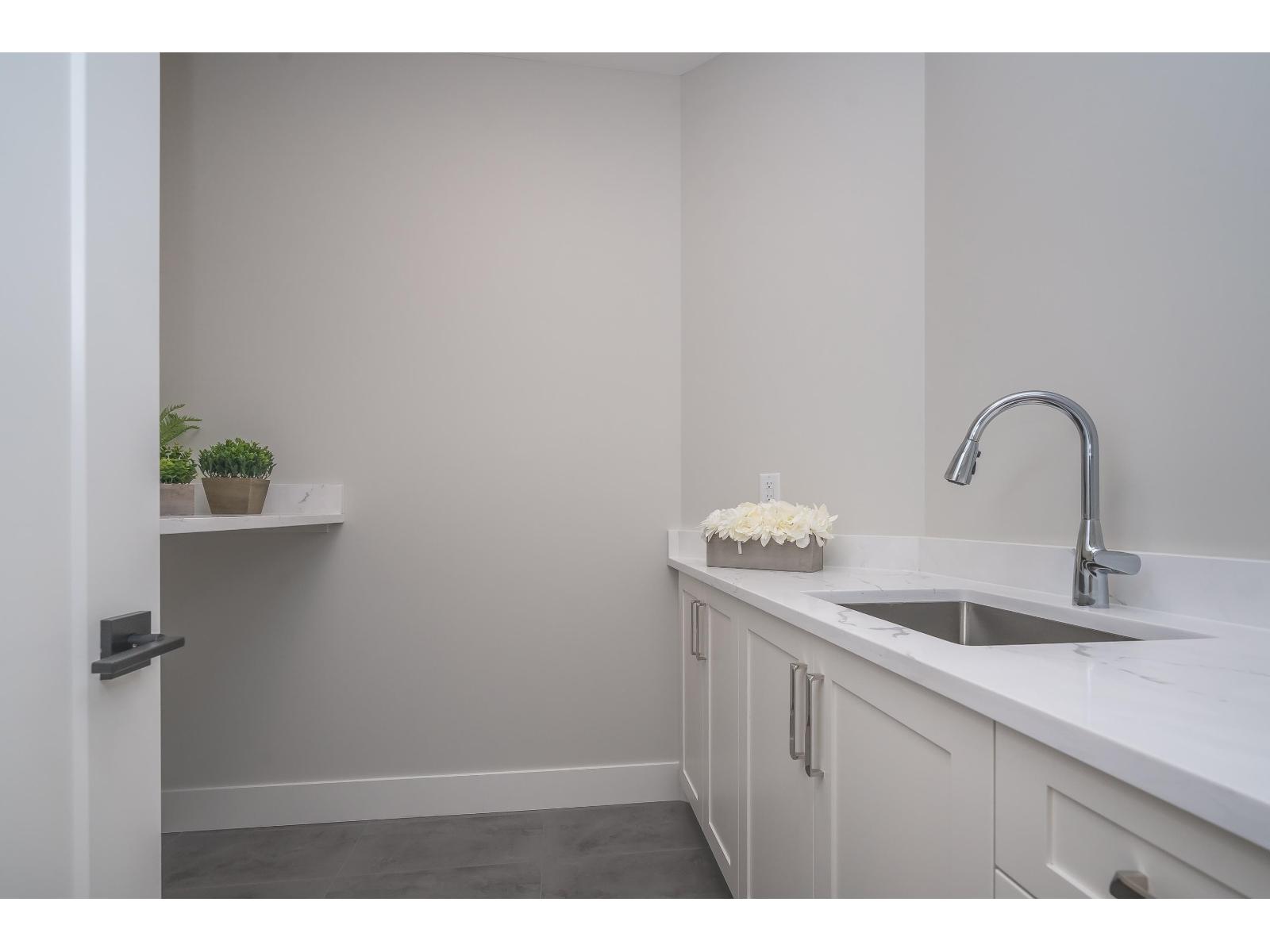 20488 46a Avenue, Langley, British Columbia  V3A 3J8 - Photo 26 - R3097072