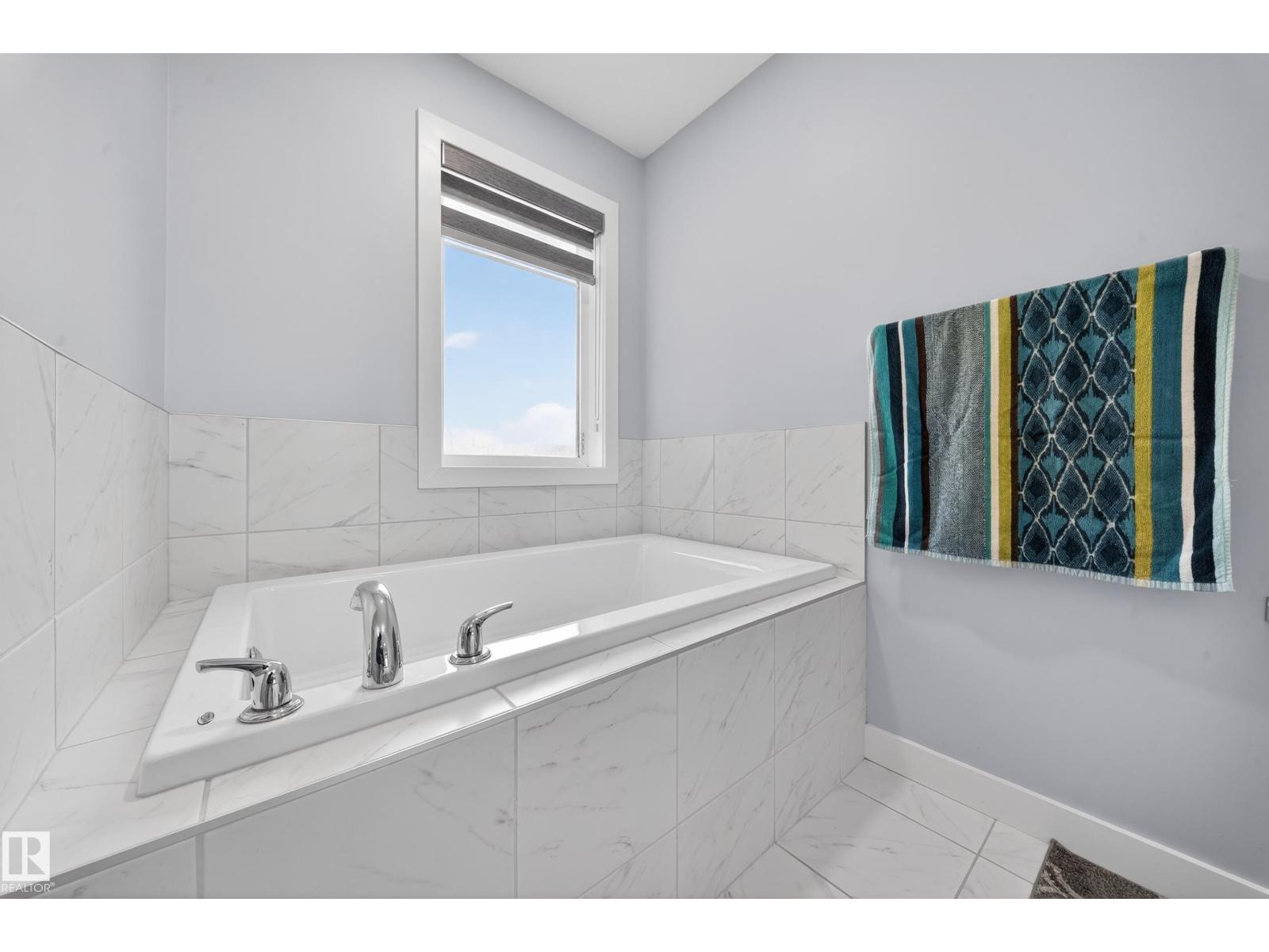 2084 Graydon Hill Cr Sw Cr Sw, Edmonton, Alberta  T6W 4C7 - Photo 28 - E4476391