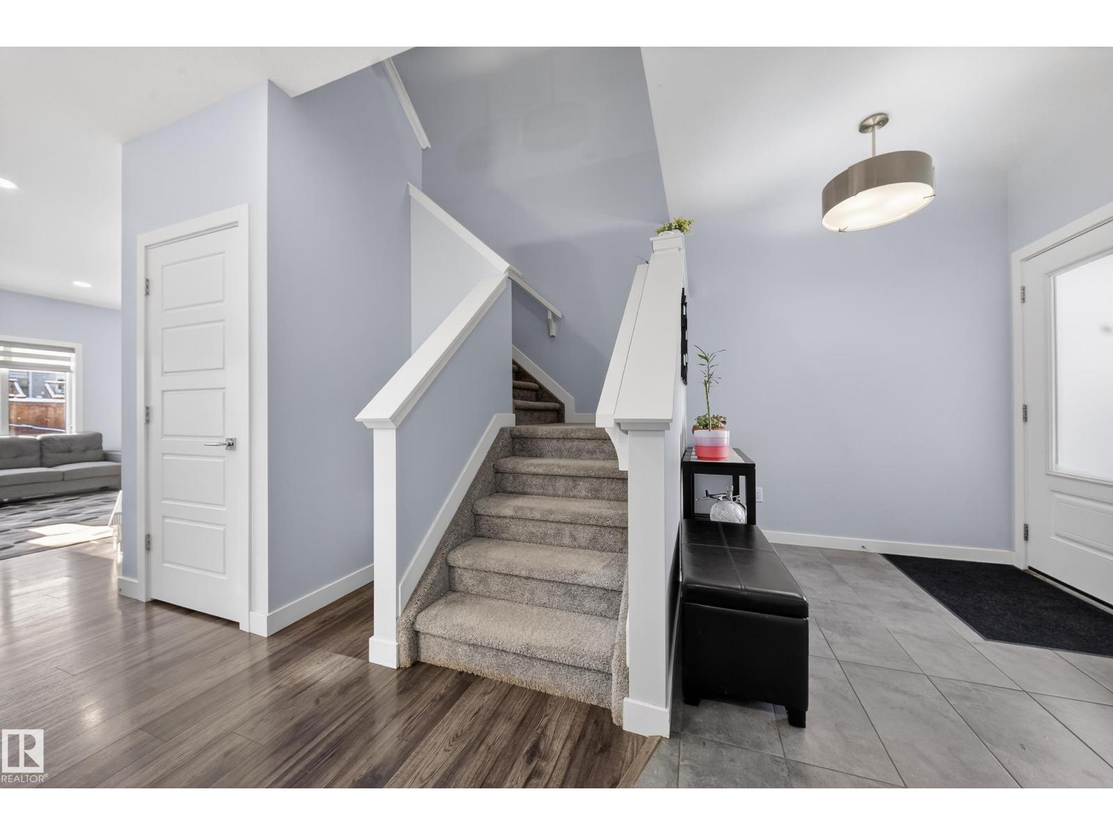 2084 Graydon Hill Cr Sw Cr Sw, Edmonton, Alberta  T6W 4C7 - Photo 6 - E4476391