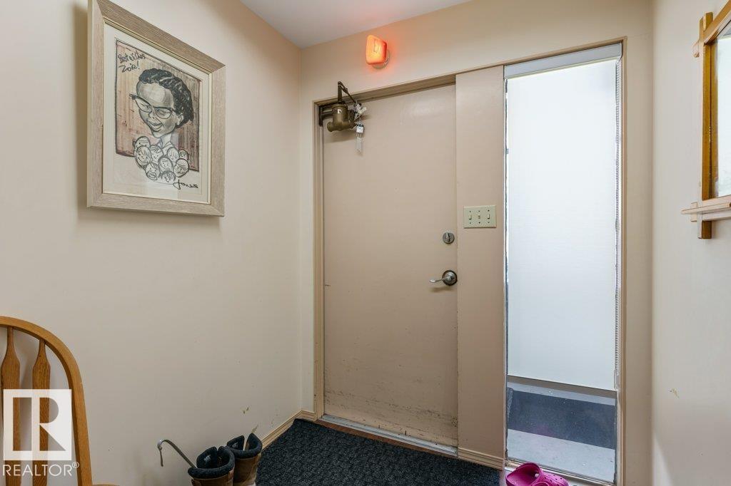 12925 122 St Nw, Edmonton, Alberta  T5L 0E8 - Photo 5 - E4476393