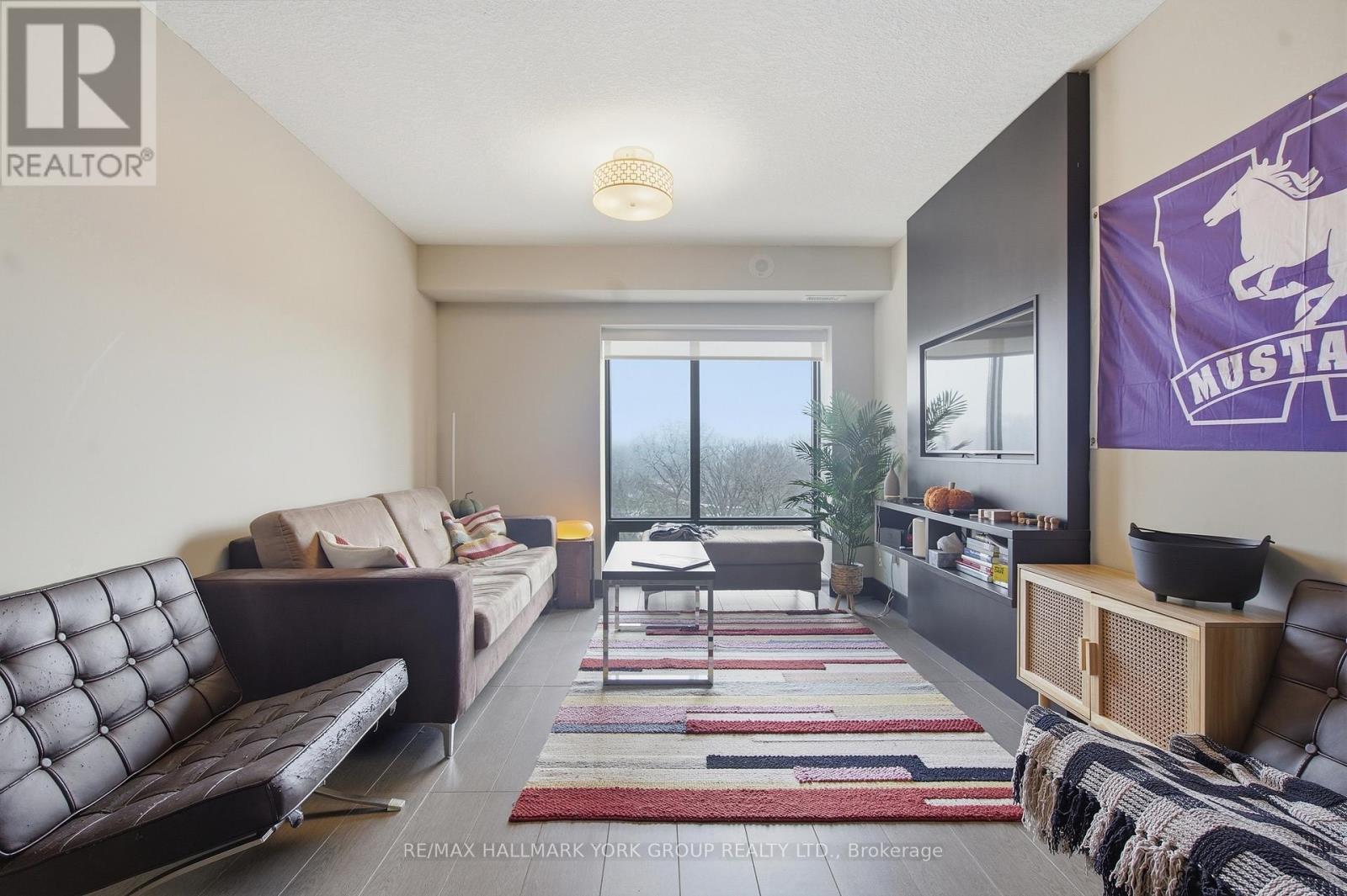 Photo 16 of 35 for 714 - 1235 Richmond Street