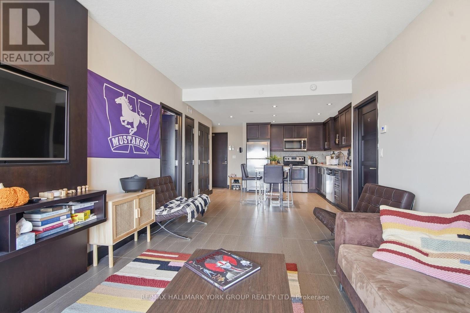 Photo 17 of 35 for 714 - 1235 Richmond Street