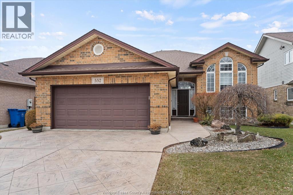552 Mctague Court, Windsor, Ontario  N8P 1L3 - Photo 2 - 26002395