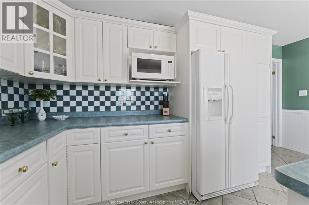 552 Mctague Court, Windsor, Ontario  N8P 1L3 - Photo 12 - 26002395