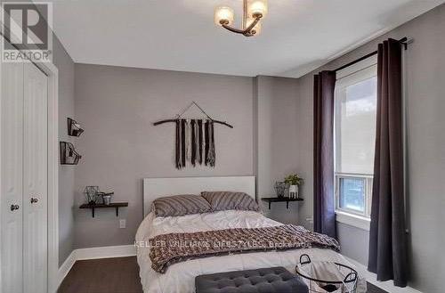 202 - 320 Sugarcreek Trail, London North, Ontario  N6H 2M6 - Photo 12 - X12857232