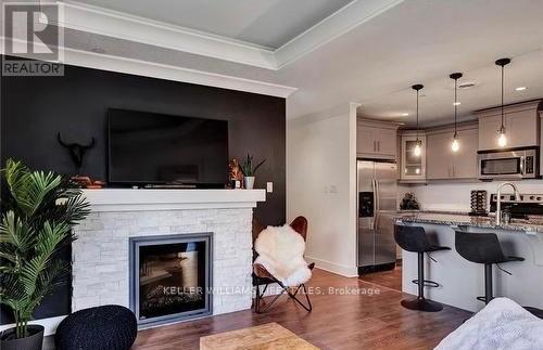 202 - 320 Sugarcreek Trail, London North, Ontario  N6H 2M6 - Photo 9 - X12857232