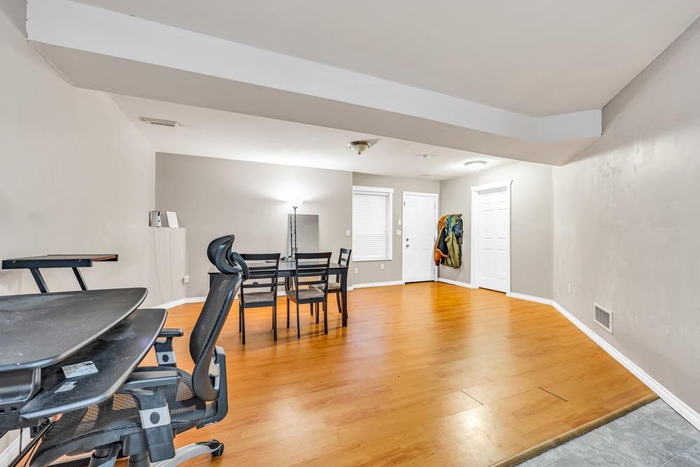 Bamt 18991 70a Avenue, Surrey, British Columbia  V4N 5N9 - Photo 3 - R3097182