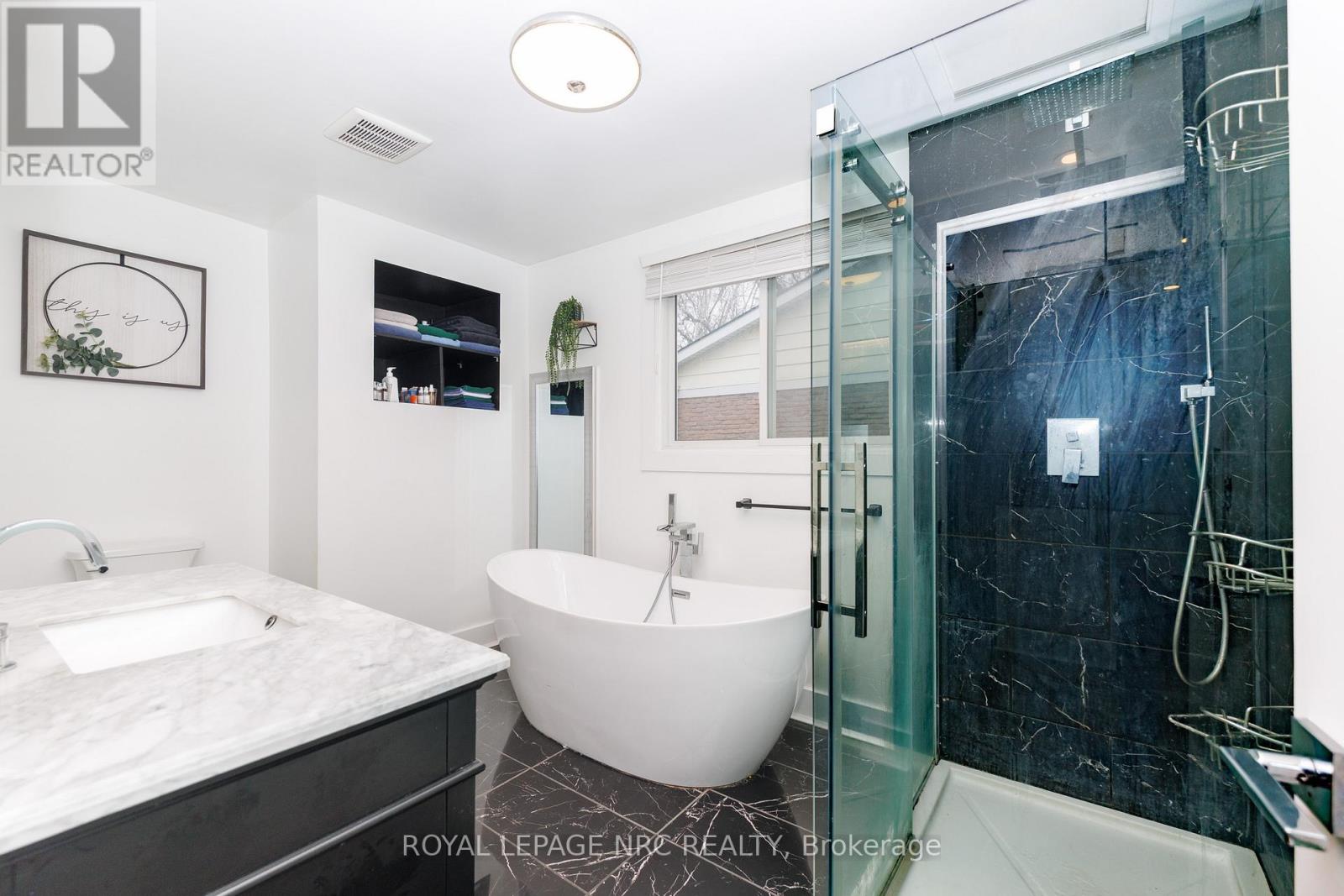 7000 Briarwood Avenue, Niagara Falls, Ontario  L2E 6Y1 - Photo 13 - X12857212