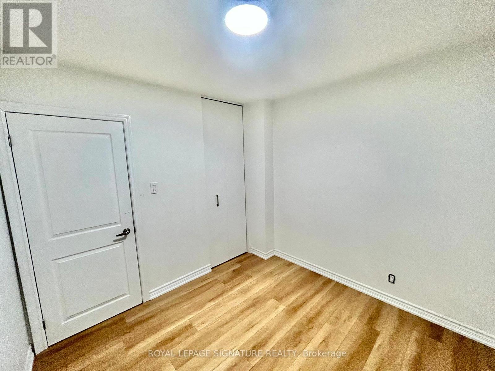 14 Glentworth Road, Toronto, Ontario  M2J 2E6 - Photo 11 - C12857054