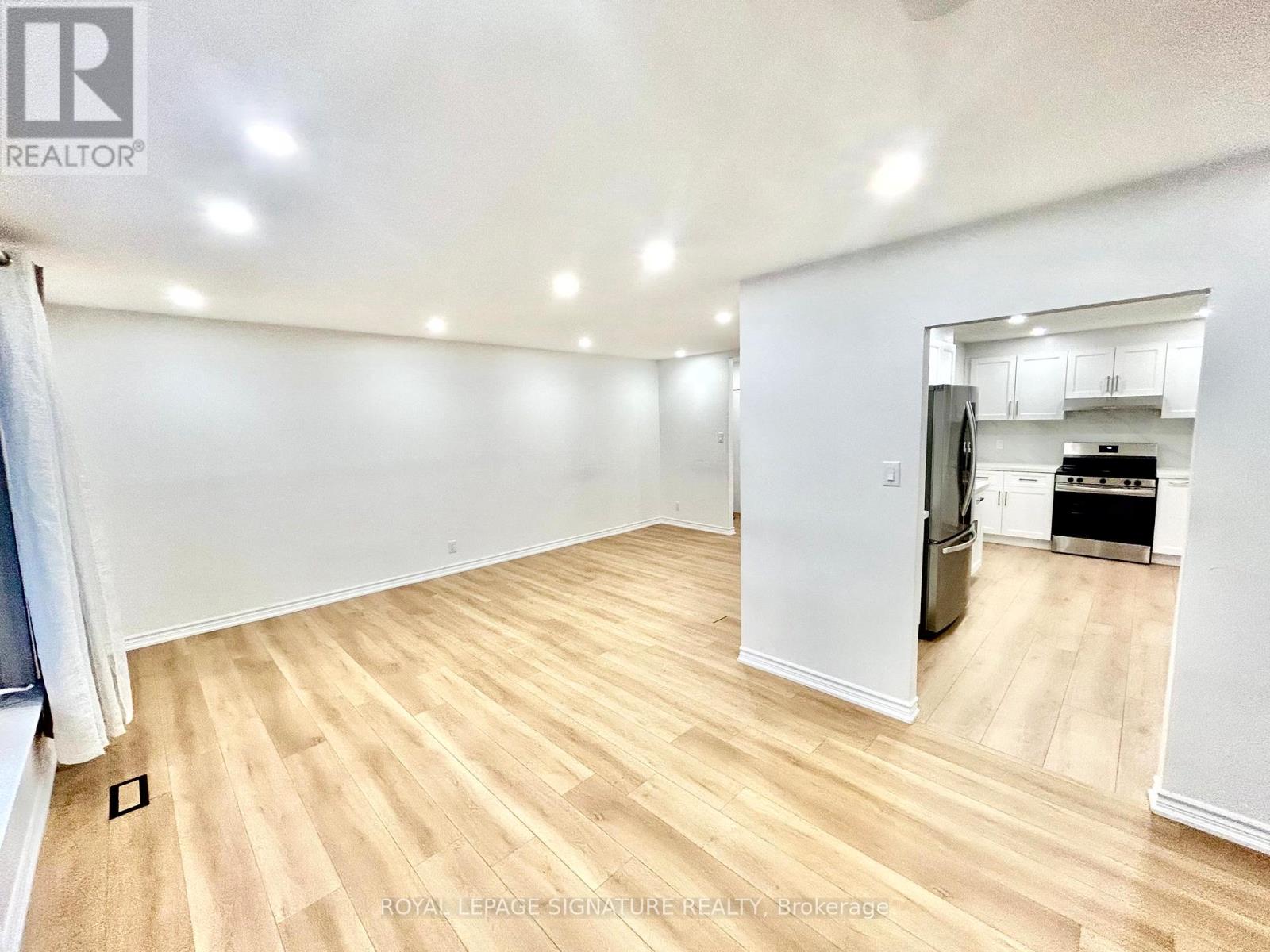 14 Glentworth Road, Toronto, Ontario  M2J 2E6 - Photo 16 - C12857054