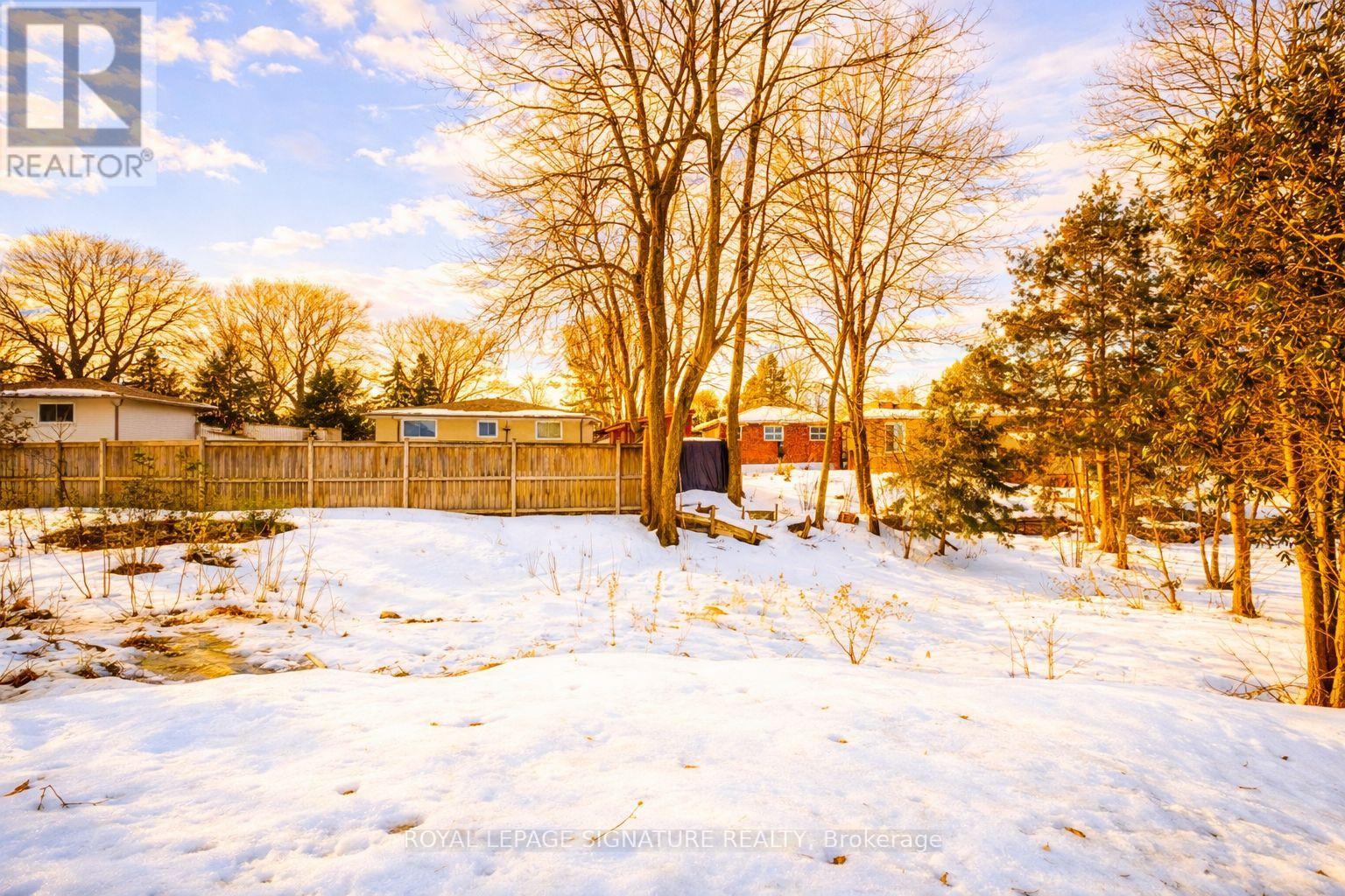 14 Glentworth Road, Toronto, Ontario  M2J 2E6 - Photo 26 - C12857054