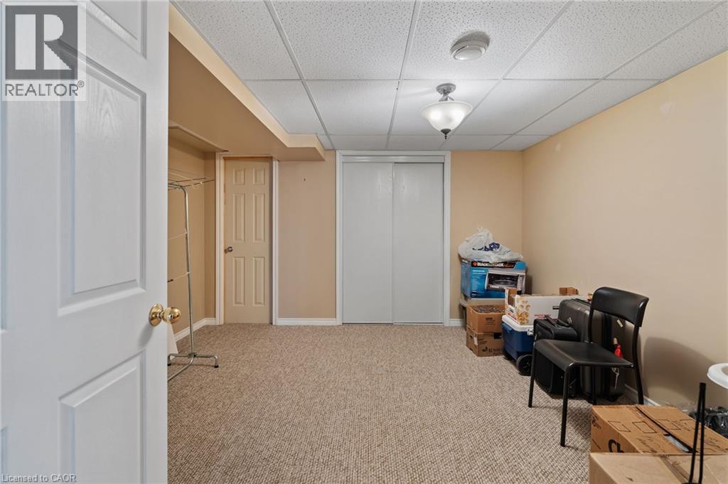 51 Redtail Crescent, Hamilton, Ontario  L9B 2R5 - Photo 36 - 40809792