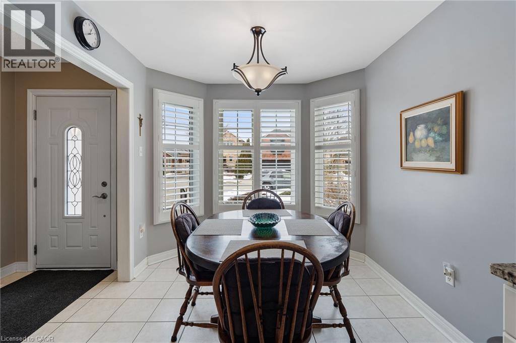 51 Redtail Crescent, Hamilton, Ontario  L9B 2R5 - Photo 8 - 40809792