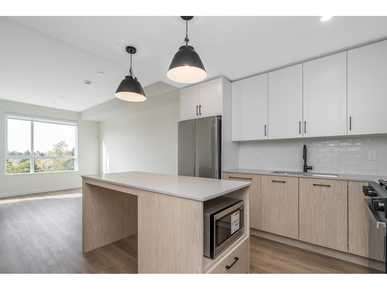 401 27215 Aldergrove Town Centre Drive, Langley, British Columbia  V4W 3N7 - Photo 4 - R3096800