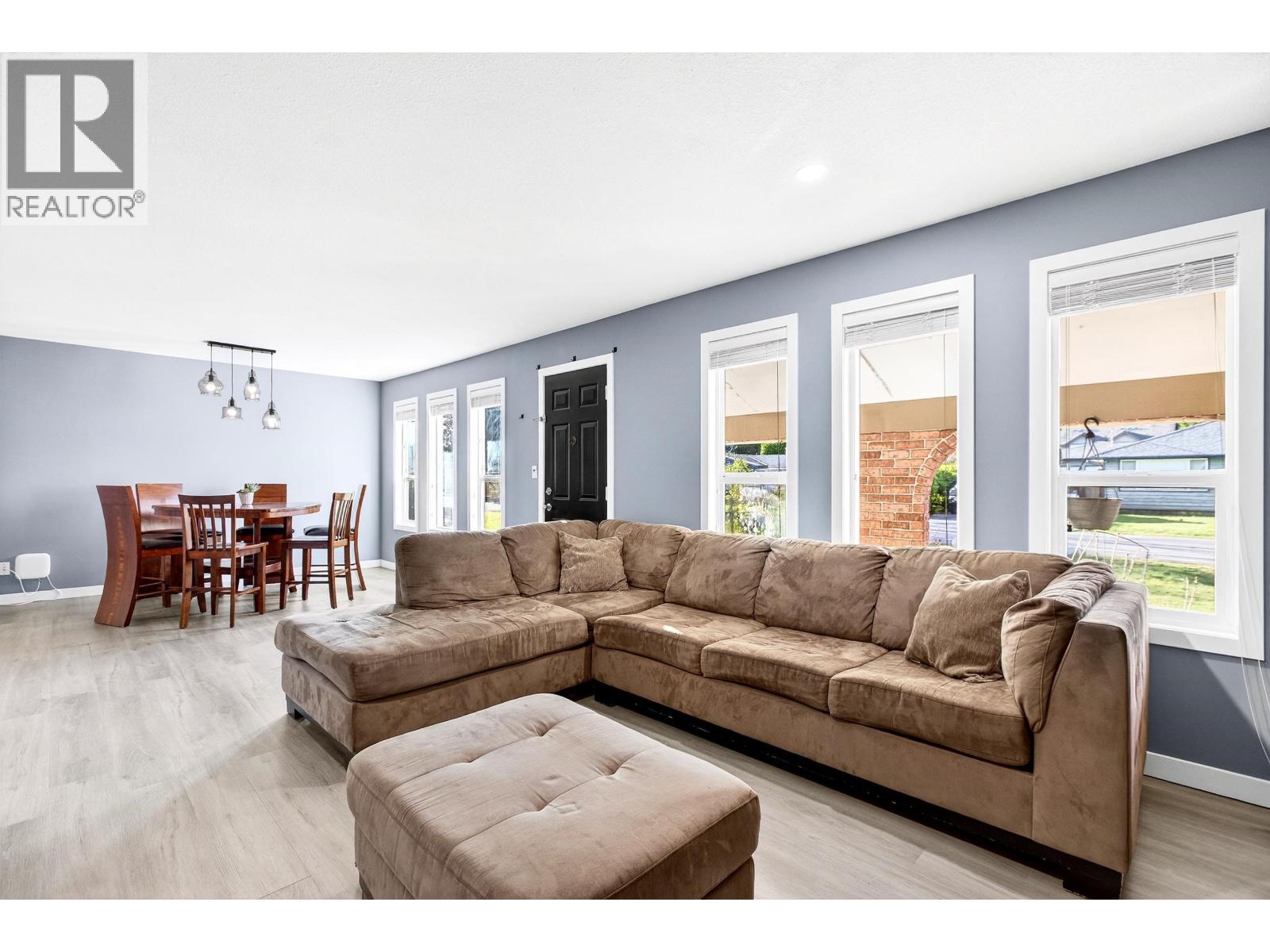 11866 Stephens Street, Maple Ridge, British Columbia  V2X 6S3 - Photo 15 - R3077020