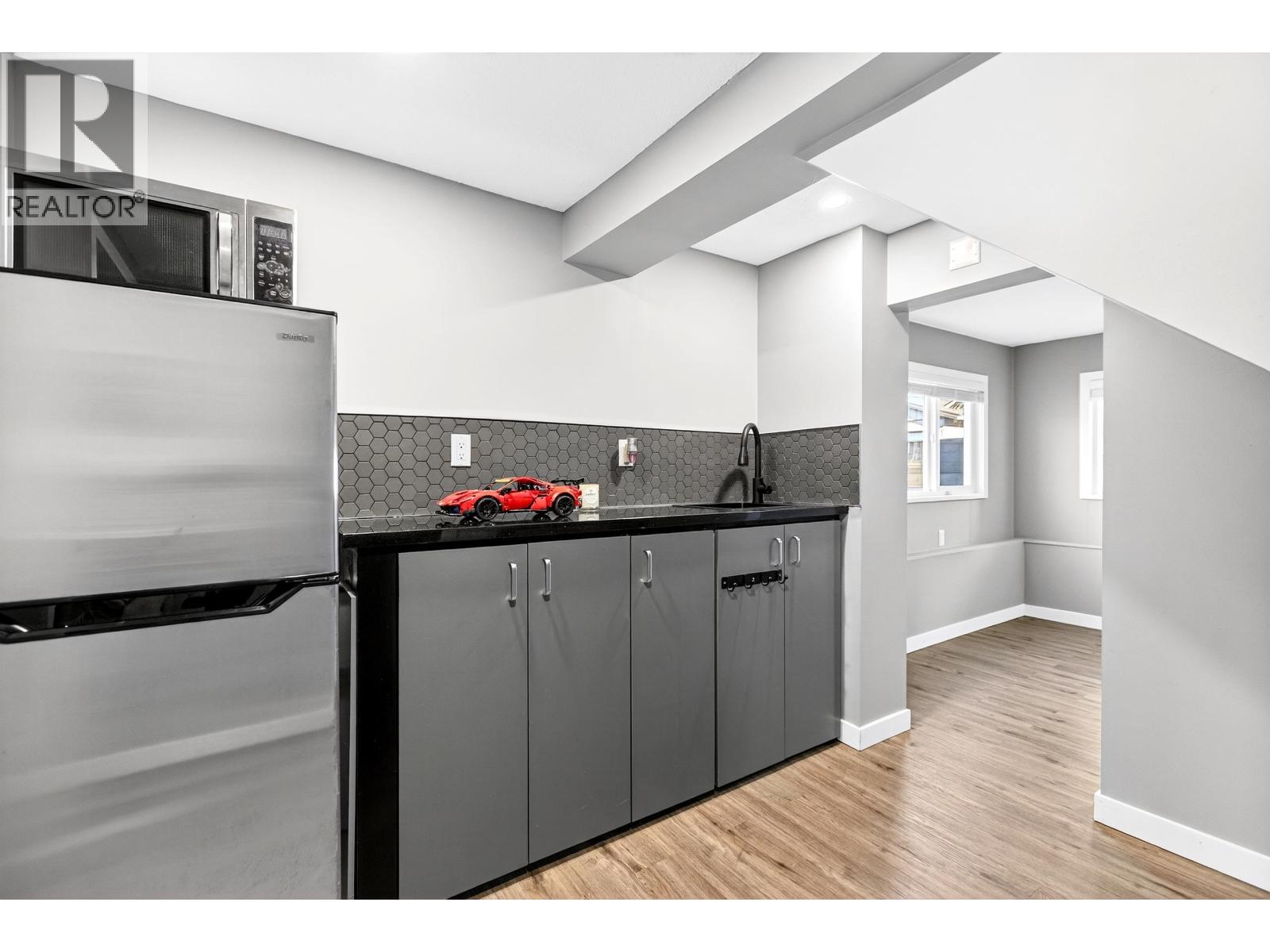 11866 Stephens Street, Maple Ridge, British Columbia  V2X 6S3 - Photo 21 - R3077020