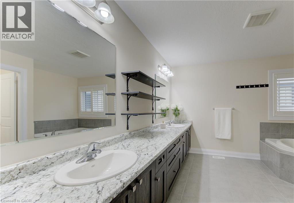 285 Sedgewood Street, Kitchener, Ontario  N2P 0G6 - Photo 28 - 40800228