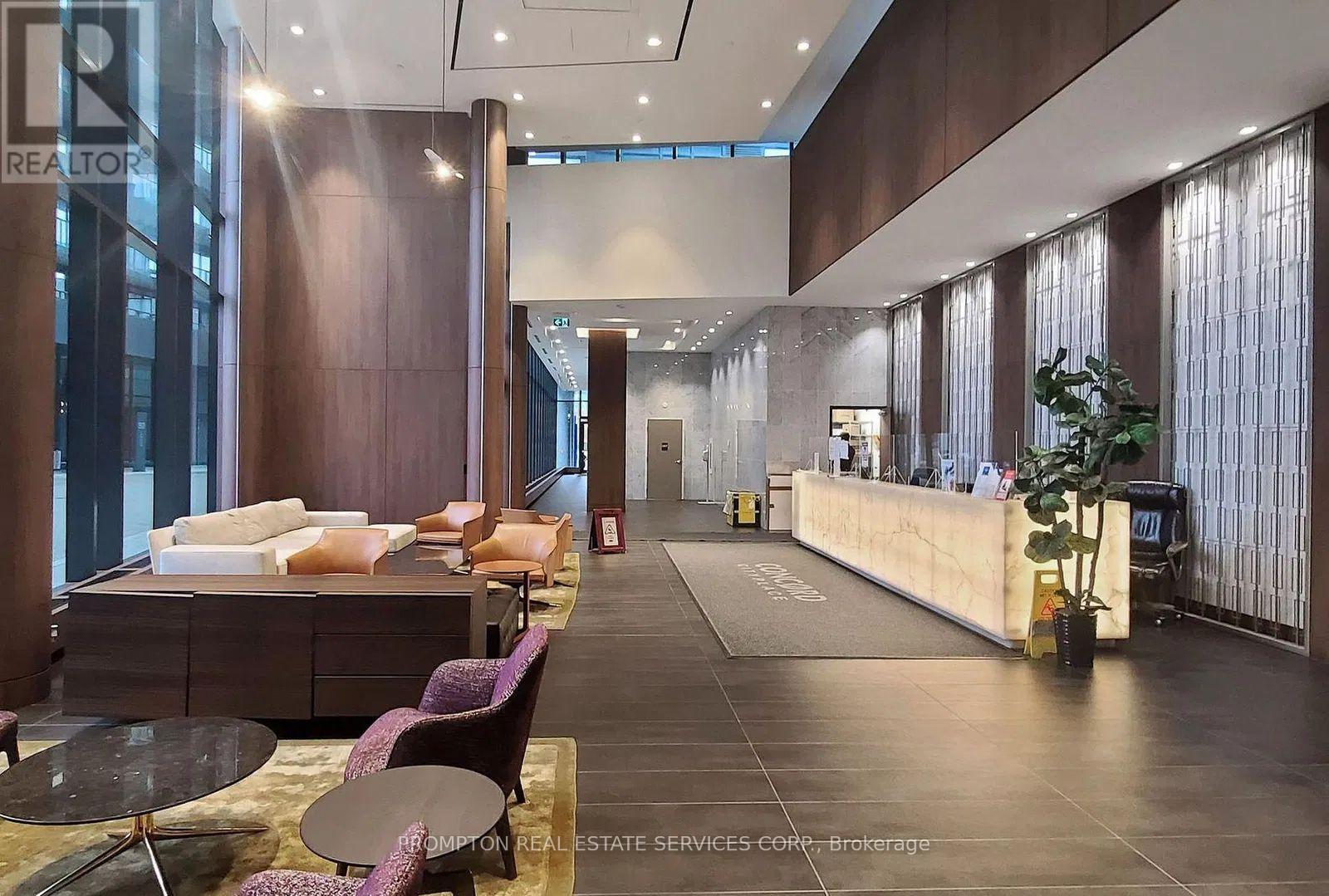 612 - 70 Queens Wharf Road, Toronto, Ontario  M5V 0J2 - Photo 2 - C12857202