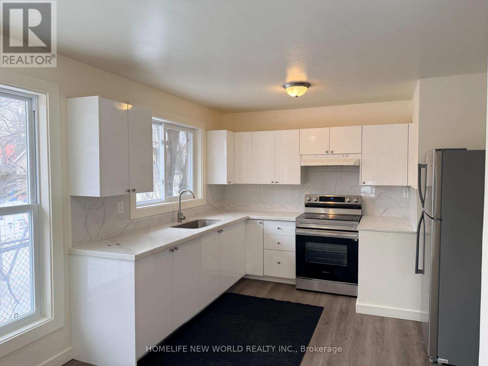 43 Fairglen Avenue, Toronto, Ontario  M1T 1G8 - Photo 11 - E12857162