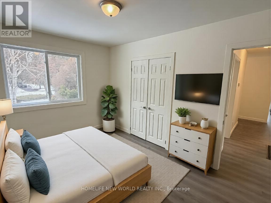 43 Fairglen Avenue, Toronto, Ontario  M1T 1G8 - Photo 7 - E12857162