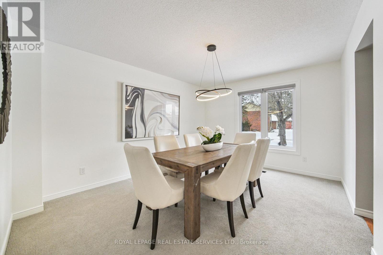 40 Stonemanse Court, Toronto, Ontario  M1G 3V3 - Photo 5 - E12857168