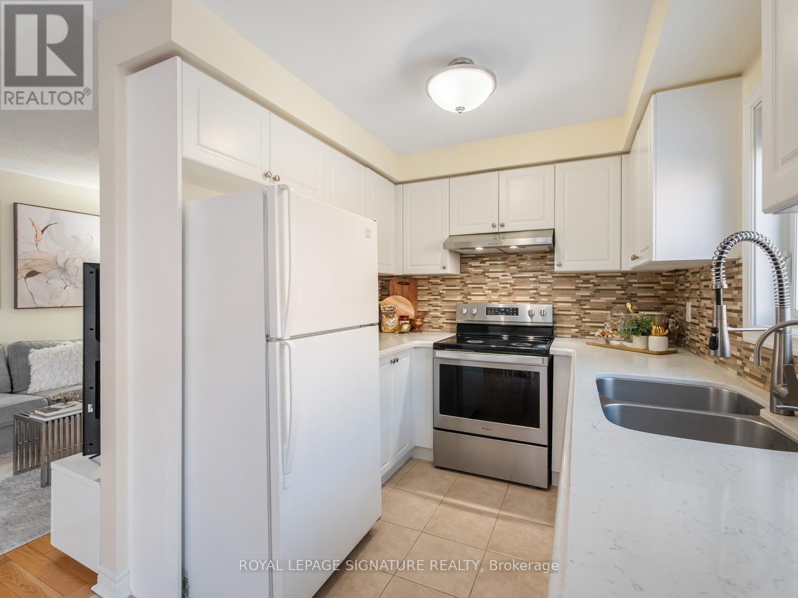 88 Burgess Crescent, Newmarket, Ontario  L3X 2T8 - Photo 18 - N12857188